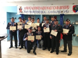 Cerimonia di consegna Attestazioni e Medaglie a soci della Sezione di San Martino B.A.-Lavagno 15 maggio 2022
